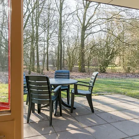 Cosy With Microwave In The Middle Of De Maasduinen Holiday home Arcen